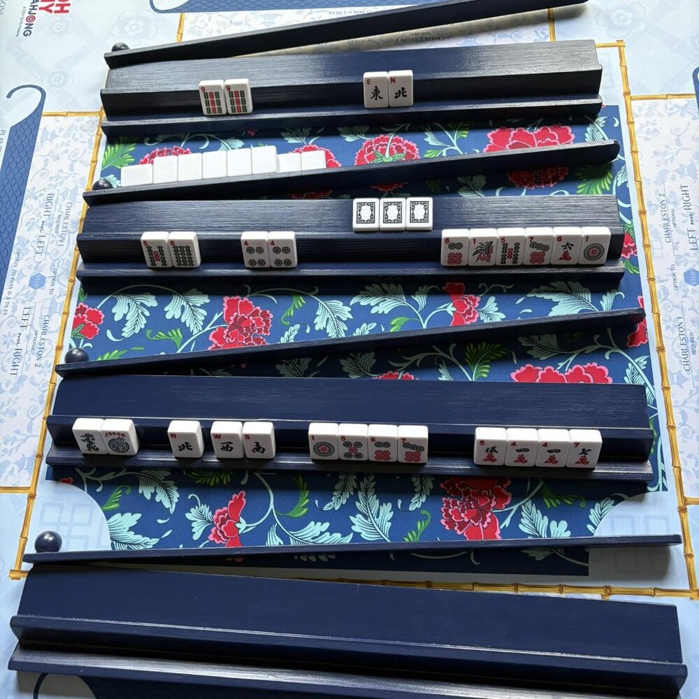 Wood Mahjong Racks with hinged pusher